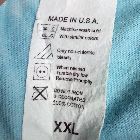 Disney Blizzard Beach 2007 Tie Dye T-Shirt - Picture 4 of 5